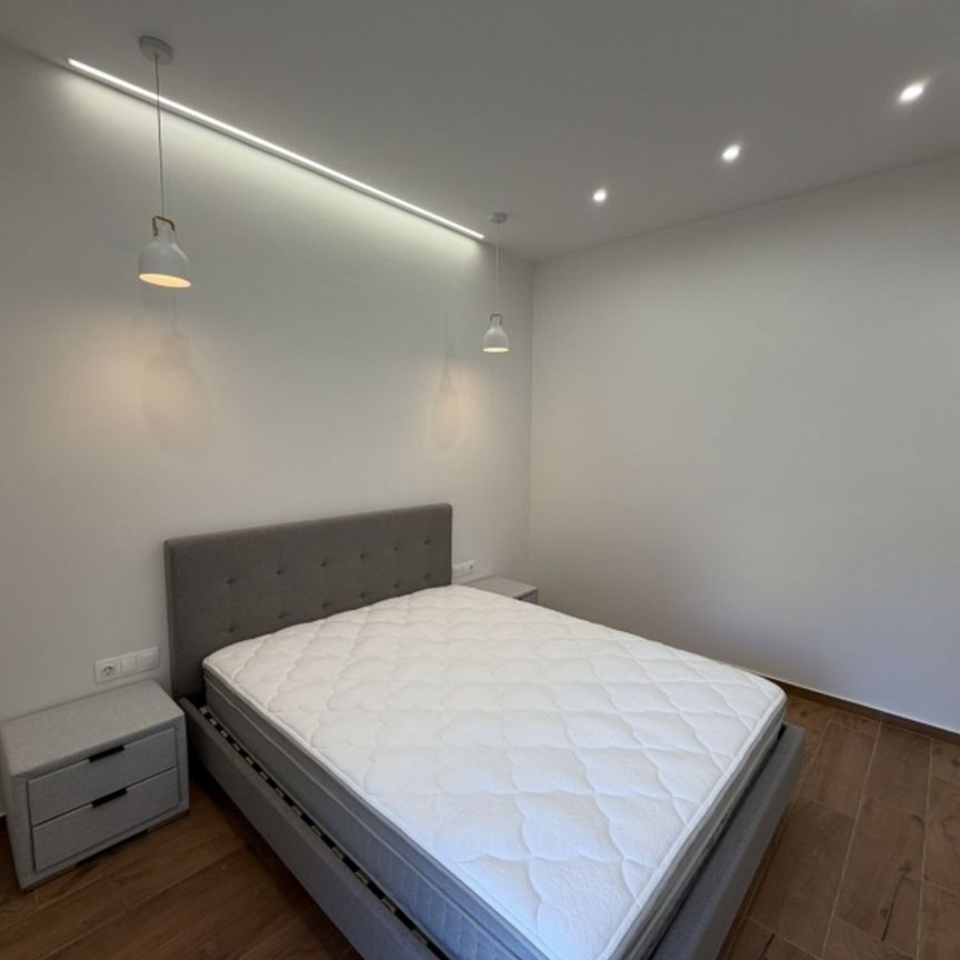 Ενοικίαση κατοικίας, 25 τ.μ., Γαλάτσι, 600 € - Photo 1