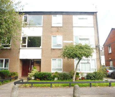 Railway Terrace, Cardiff, Canton - Photo 4