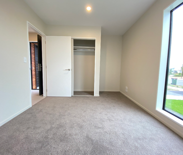 87 Faringdon Boulevard, Rolleston - Photo 2