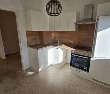 Geförderte 3-Zimmerwohnung mit sonniger Loggia und Einbauküche - Photo 5