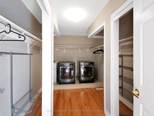 Detached Home For Lease | N9237268 - Photo 1