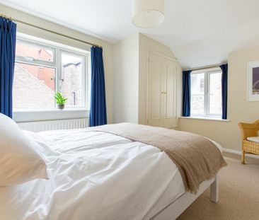 3 bedroom terraced house to rent - Photo 6