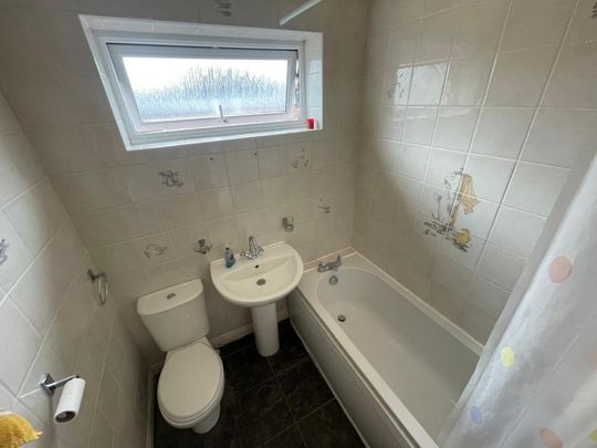2 bedroom semi-detached house to rent - Photo 1