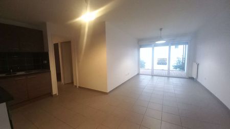 Location Appartement 3 pièces 57m² CUGNAUX 31270 - Photo 2