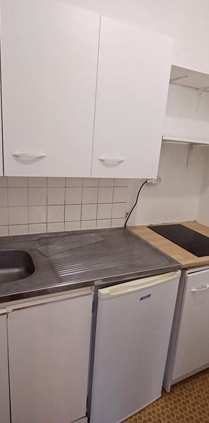 Location Appartement 1 pièce 25m² LILLE 59000 - Photo 1