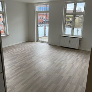 Slotsgade 1E 1. MF 7800 Skive - Foto 2