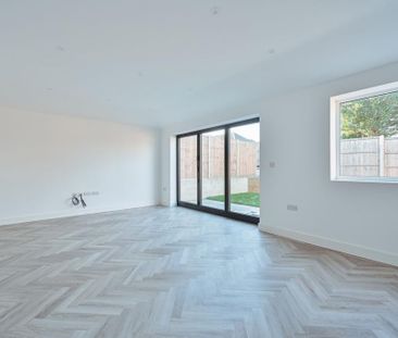 2 bedroom semi-detached bungalow to rent - Photo 1