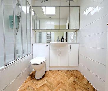 Cumberland Gardens, St Leonards-on-Sea, East Sussex - Photo 3