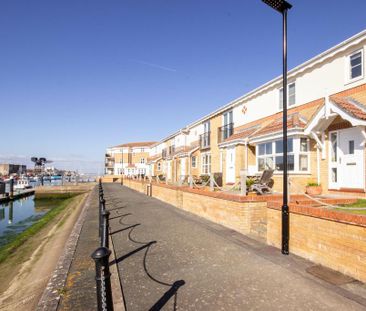 2 bedroom end of terrace house to rent - Photo 4