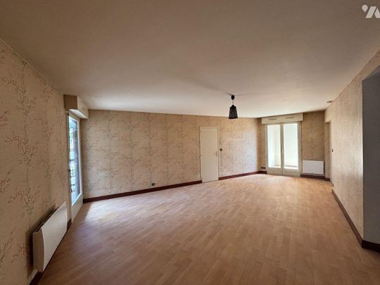 Pour visiter et renseignements, appeler le 02.23.55.91.17. VITRE, Bd St Martin . Un appartemen... - Photo 1