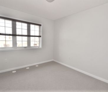 For Lease - 354 Prosser Circle, Milton, Ontario - Photo 6