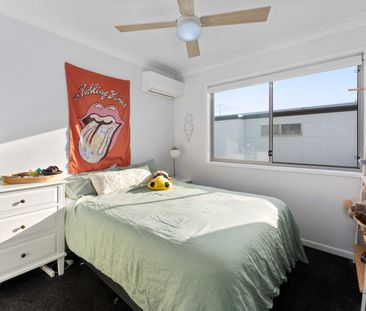 Modern Townhouse in Halpine Lake Complex - Photo 6