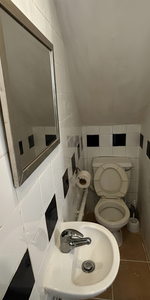 3 bedroom house share to rent - Photo 4