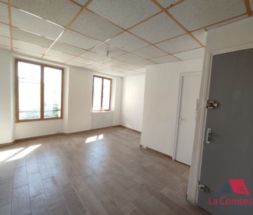 Location Appartement 1 pièce 22m² MARSEILLE 1er - Photo 3