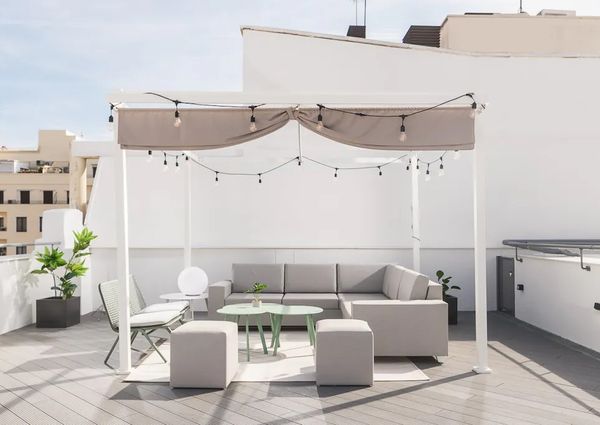 Calle del Doctor Castelo, Madrid, Community of Madrid 28009