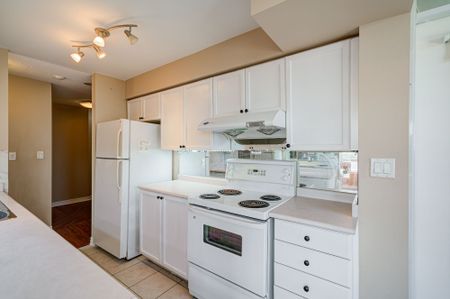 For Lease - 1 Rean Drive Unit# 908, Toronto, Ontario - Photo 4