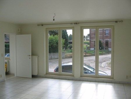 Mooi duplex-appartement te Riemst Millen met 3 slpk en ruim terras 50 m2 - Photo 2