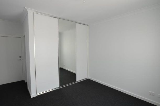 2 Henry Street - Photo 1