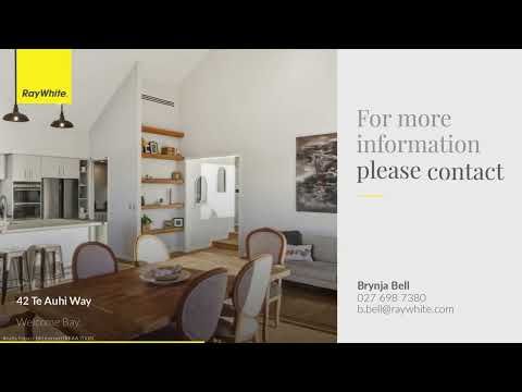 Elevated, architecturally designed masterpiece with stunning views - Photo 1