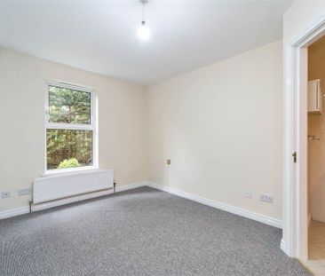 1 Marlborough Manor, 48 Marlborough Park South, Belfast, BT9 6HS - Photo 4