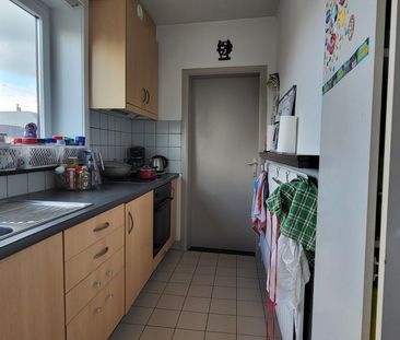 Ruim 3-slaapkamerappartement in hartje Deinze - Photo 2