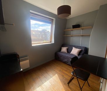 Location Appartement 1 pièce 12m² LILLE 59000 - Photo 2