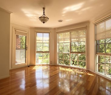 1 Park View Dr, Carnegie VIC 3163 - House For Rent | Domain - Photo 4