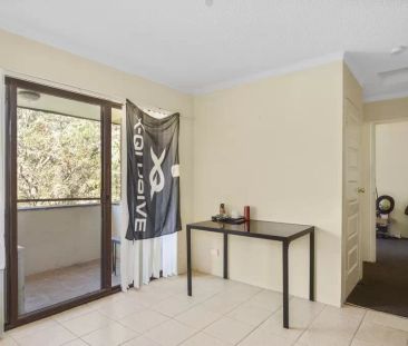 Finders Keepers - Photo 1