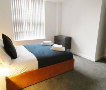 Cross Street , - Photo 2