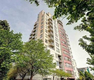 Beautiful 1 bed condo in high rise near Joyce Collingwood station - Photo 3