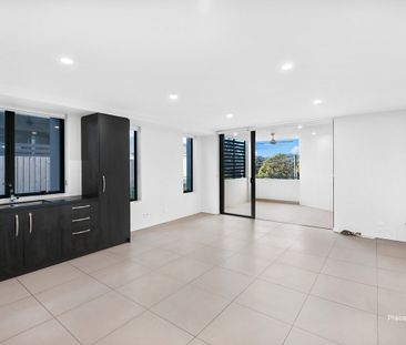 Modern two-bedroom apartment in pet-friendly complex - Photo 4