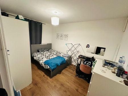 Studio Flat, Oxford Road, E15 - Photo 4