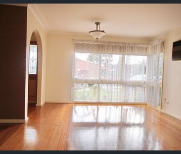 Comfortable Living in a Prime Hoppers Crossing Location! APPLICATIO... - Photo 2