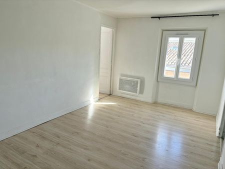 Location Appartement 64m² ST MAXIMIN LA STE BAUME 83470 - Photo 5
