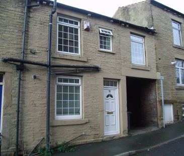 George Street, Heckmondwike, WF16 - Photo 1
