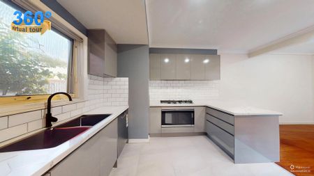 Modern Comfort meets Low-Maintenance Luxury - Photo 5