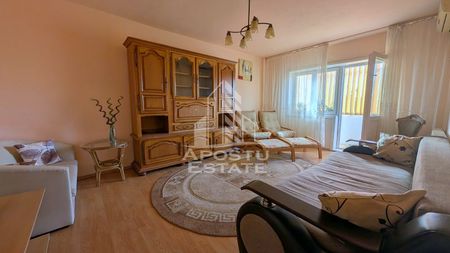 Apartament cu 2 camere de inchiriat,Mircea cel Batran,centrala proprie - Photo 2