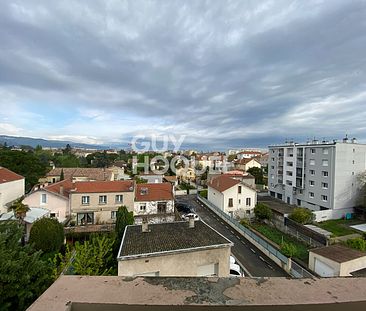VALENCE CHATEAUVERT, APPARTEMENT T3 + BALCON - Photo 3