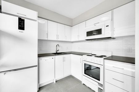 For Lease - 33 Isabella Street Unit# 902, Toronto, Ontario - Photo 5