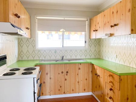 NEAT AND TIDY 2 BEDROOM UNIT - Photo 5