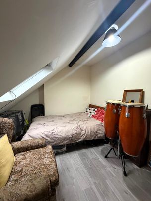 £800 PCM, One Bedroom Second Floor Flat in Clive Street, Grangetown, Cardiff, CF11 7HJ - Photo 1