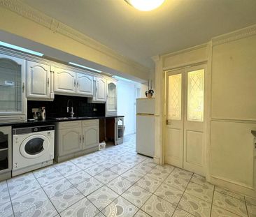 4 bedroom house to rent - Photo 5