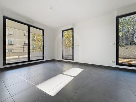 Location Appartement 3 pièces 62m² MONTPELLIER 34000 - Photo 2