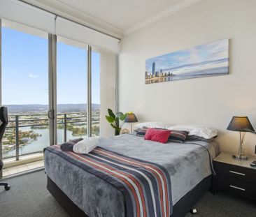 RESORT LIVING IN THE HEART OF SURFERS PARADISE! - Photo 5