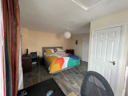 3 Swifts Quay, Carrickfergus, BT38 8BQ - Photo 5