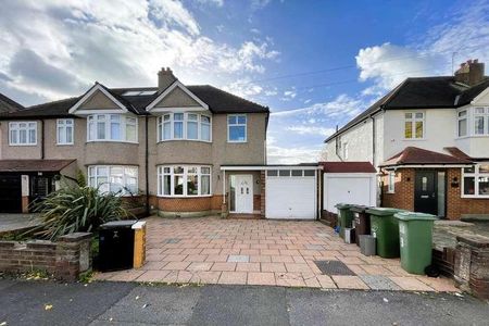 Ebbisham Road, Worcester, KT4 - Photo 5