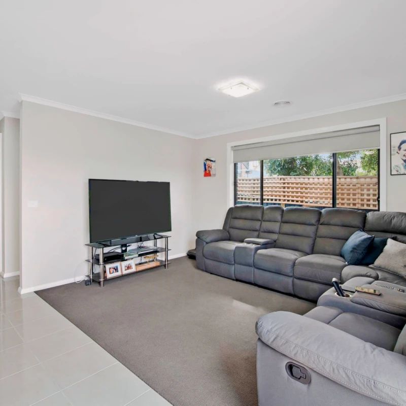 3 Bed, 2 Bath - Photo 1