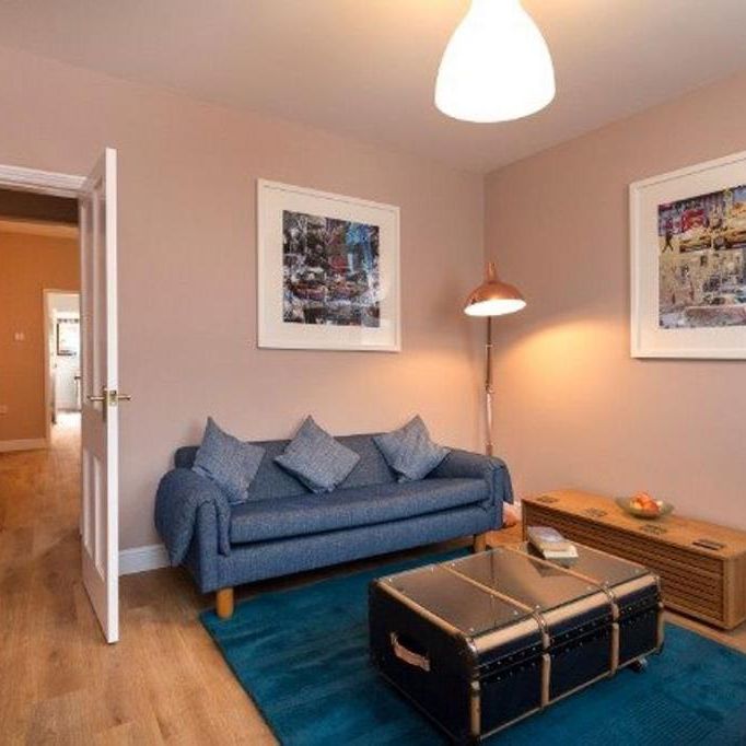 2 bedroom house to rent - Photo 1