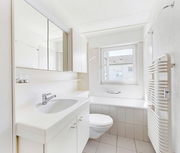 Cozy apartment in popular residential area - Photo 3