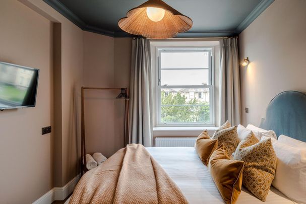 Tyndall's Park Road - Photo 1